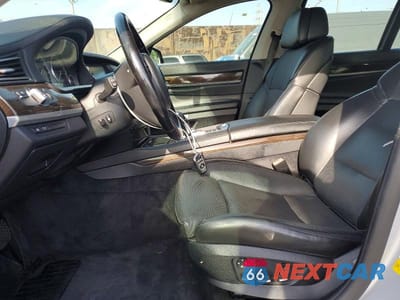 Zdjęcie 7 z 11 samochodu: 2009 BMW 750 I VIN:WBAKA83559CY34186 - miniatura