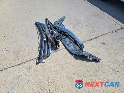 Zdjęcie 12 z 13 samochodu: 2018 CHEVROLET IMPALA LT VIN:2G1105S32J9130077 - miniatura