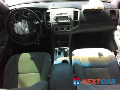 Zdjęcie 8 z 12 samochodu: 2007 TOYOTA TACOMA V6 VIN:3TMLU42N57M012444 - miniatura