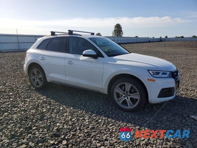 Czwarte zdjęcie samochodu z boku: 2020 AUDI Q5 PREMIUM PLUS VIN:WA1BNAFY1L2061860 - miniatura