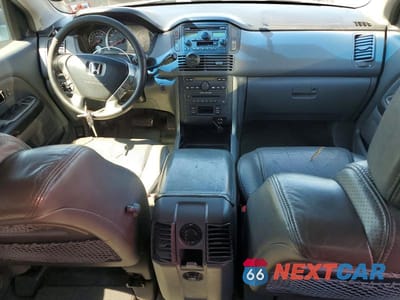 Zdjęcie 8 z 13 samochodu: 2005 HONDA PILOT VIN:5FNYF18525B046798 - miniatura