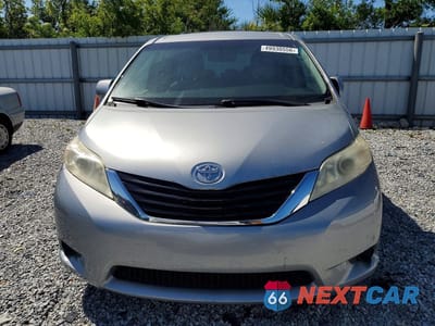 Piąte zdjęcie samochodu w środku: 2016 TOYOTA SIENNA LE VIN:5TDKK3DC7GS756957 - miniatura