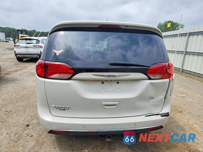 Zdjęcie 6 z 13 samochodu: 2019 CHRYSLER PACIFICA TOURING L PLUS VIN:2C4RC1EG3KR604905 - miniatura