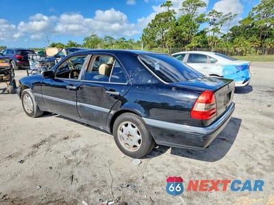 Drugie zdjęcie samochodu z przodu: 1995 MERCEDES-BENZ C 220 VIN:WDBHA22E1SF229693 - miniatura
