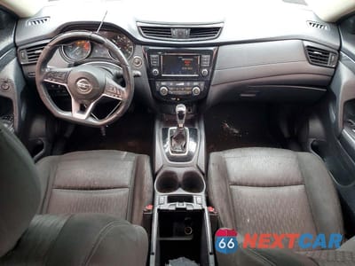 Zdjęcie 8 z 13 samochodu: 2018 NISSAN ROGUE SV VIN:KNMAT2MT8JP563544 - miniatura
