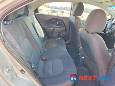 Zdjęcie 11 z 13 samochodu: 2015 KIA RIO LX VIN:KNADM5A38F6518162 - miniatura