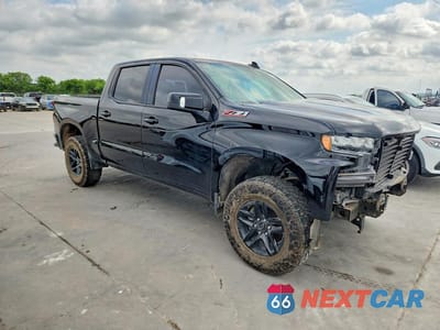 Czwarte zdjęcie samochodu z boku: 2022 CHEV SILVERADO K1500 LTZ VIN:3GCPYFED0NG166771 - miniatura