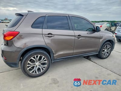 Trzecie zdjęcie samochodu z tyłu: 2018 MITSUBISHI OUTLANDER SPORT ES VIN:JA4AP3AU1JZ008683 - miniatura