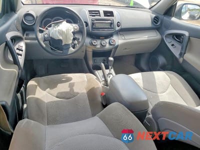 Zdjęcie 8 z 13 samochodu: 2012 TOYOTA RAV4 BASE VIN:2T3ZF4DV1CW133336 - miniatura