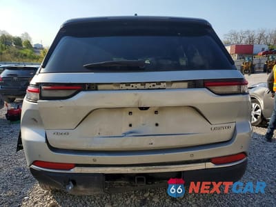 Zdjęcie 6 z 13 samochodu: 2022 JEEP GRAND CHEROKEE LIMITED VIN:1C4RJHBG9N8602613 - miniatura
