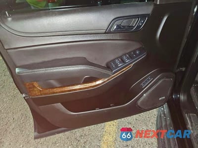 Zdjęcie 12 z 14 samochodu: 2019 CHEVROLET SUBURBAN C1500 LT VIN:1GNSCHKC4KR352378 - miniatura
