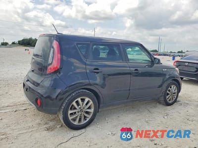 Trzecie zdjęcie samochodu z tyłu: 2019 KIA SOUL + VIN:KNDJP3A55K7007404 - miniatura