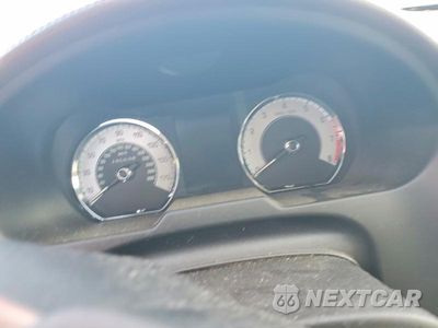 Zdjęcie 9 z 12 samochodu: 2010 JAGUAR XF LUXURY VIN:SAJWA0FA7AHR54224 - miniatura