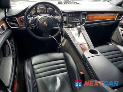 Zdjęcie 8 z 13 samochodu: 2012 PORSCHE PANAMERA TURBO VIN:WP0AC2A7XCL090179 - miniatura