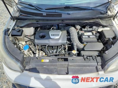 Zdjęcie 12 z 12 samochodu: 2018 KIA SOUL ! VIN:KNDJX3AA5J7517716 - miniatura