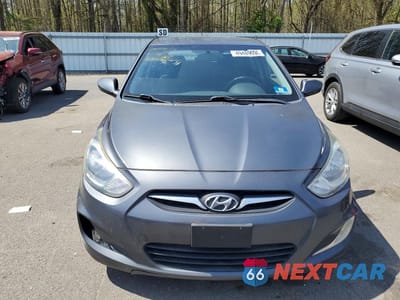 Piąte zdjęcie samochodu w środku: 2012 HYUNDAI ACCENT SE VIN:KMHCU5AEXCU041267 - miniatura