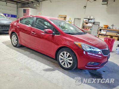 Czwarte zdjęcie samochodu z boku: 2014 KIA FORTE EX VIN:KNAFX4A82E5118804 - miniatura
