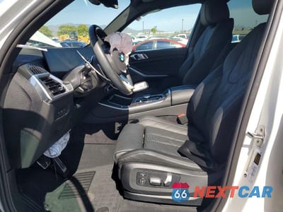 Zdjęcie 7 z 14 samochodu: 2025 BMW X5 SDRIVE 40I VIN:5UX13EU06S9Y29512 - miniatura