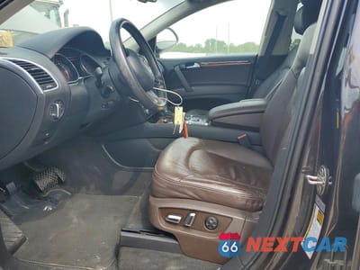 Zdjęcie 7 z 13 samochodu: 2015 AUDI Q7 PREMIUM PLUS VIN:WA1LGAFE7FD006973 - miniatura
