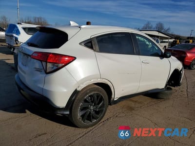 Trzecie zdjęcie samochodu z tyłu: 2022 HONDA HR-V SPORT VIN:3CZRU6H14NM753654 - miniatura