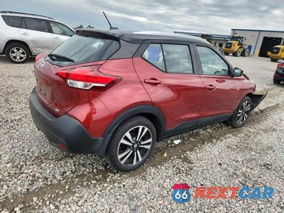 Trzecie zdjęcie samochodu z tyłu: 2019 NISSAN KICKS SV VIN:3N1CP5CU3KL496733 - miniatura