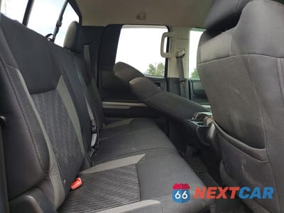 Zdjęcie 10 z 12 samochodu: 2015 TOYOTA TUNDRA SR VIN:5TFUY5F1XFX484251 - miniatura