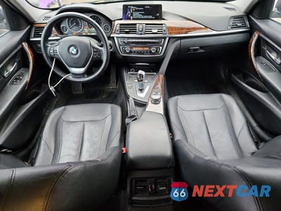 Zdjęcie 8 z 12 samochodu: 2014 BMW 328 XI VIN:WBA3B3G56ENR84482 - miniatura