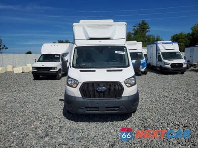 Piąte zdjęcie samochodu w środku: 2020 FORD TRANSIT T-350 DELIVERY TRUCK VIN:1FDBW5Z81LKB07480 - miniatura