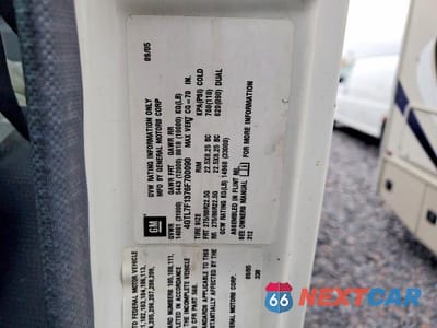 Zdjęcie 13 z 13 samochodu: 2006 ISUZU T7F BOX TRUCK VIN:4GTL7F1376F700090 - miniatura
