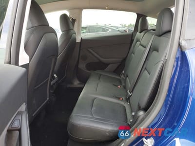Zdjęcie 10 z 12 samochodu: 2024 TESLA MODEL Y VIN:7SAYGDED5RA333939 - miniatura