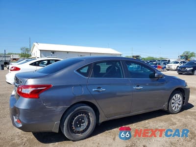 Trzecie zdjęcie samochodu z tyłu: 2019 NISSAN SENTRA S VIN:3N1AB7AP8KY346652 - miniatura