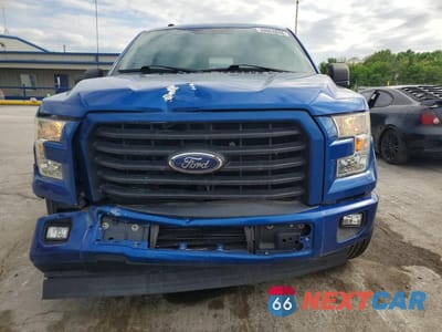 Piąte zdjęcie samochodu w środku: 2017 FORD F150 SUPERCREW VIN:1FTEW1CP6HFB06397 - miniatura