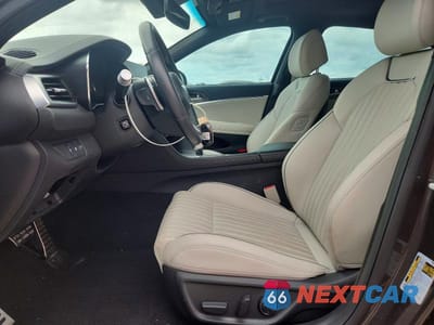 Zdjęcie 7 z 12 samochodu: 2025 GENESIS G70 2.5T SPORT PRESTIGE VIN:KMTG34SC5SU146332 - miniatura