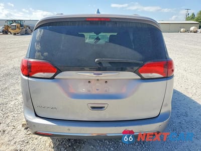 Zdjęcie 6 z 13 samochodu: 2018 CHRYSLER PACIFICA TOURING L VIN:2C4RC1BG9JR269457 - miniatura