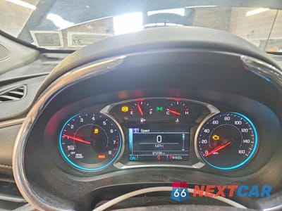 Zdjęcie 9 z 12 samochodu: 2018 CHEVROLET MALIBU LT VIN:1G1ZD5ST6JF115192 - miniatura