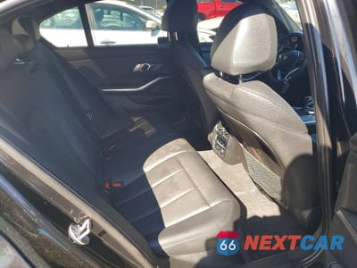 Zdjęcie 10 z 12 samochodu: 2019 BMW 330XI VIN:3MW5R7J5XK8B01874 - miniatura