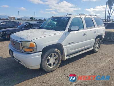2004 GMC YUKON DENALI 1GKEK63U34J177891 - główne zdjęcie licytacji z USA - miniatura