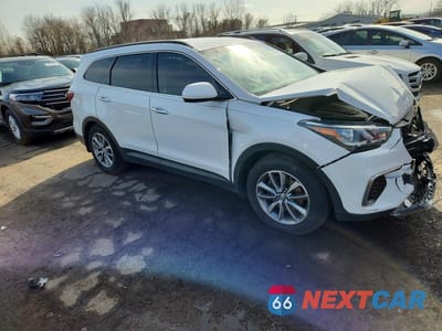 Czwarte zdjęcie samochodu z boku: 2018 HYUNDAI SANTA FE SE VIN:KM8SMDHF2JU261701 - miniatura
