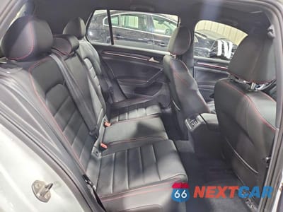 Zdjęcie 10 z 12 samochodu: 2016 VOLKSWAGEN GTI S VIN:3VW447AU1GM007138 - miniatura
