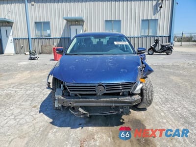 Piąte zdjęcie samochodu w środku: 2013 VOLKSWAGEN JETTA TDI VIN:3VWLL7AJ9DM394201 - miniatura