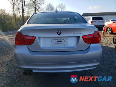 Zdjęcie 6 z 11 samochodu: 2010 BMW 328 XI VIN:WBAPK7C52AA461055 - miniatura