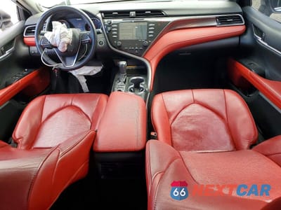 Zdjęcie 8 z 12 samochodu: 2019 TOYOTA CAMRY XSE VIN:4T1B61HK6KU850337 - miniatura