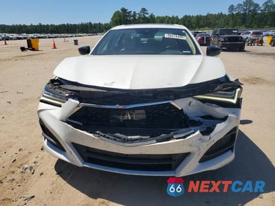 Piąte zdjęcie samochodu w środku: 2023 ACURA TLX TECHNOLOGY VIN:19UUB5F42PA004480 - miniatura