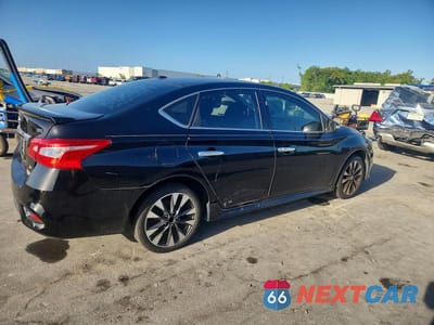 Trzecie zdjęcie samochodu z tyłu: 2019 NISSAN SENTRA SR VIN:3N1AB7AP7KY241150 - miniatura