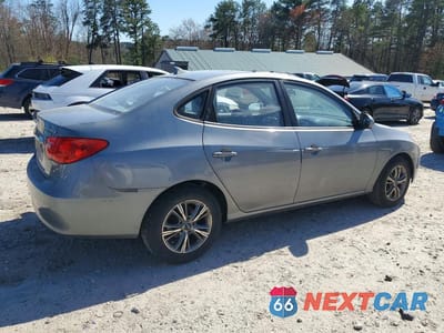 Trzecie zdjęcie samochodu z tyłu: 2010 HYUNDAI ELANTRA GLS VIN:KMHDU4AD3AU079068 - miniatura