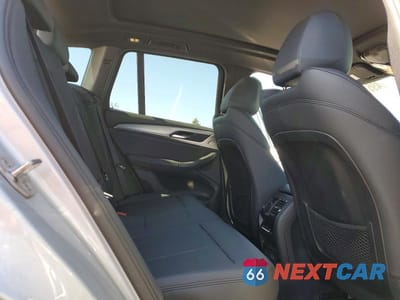 Zdjęcie 11 z 14 samochodu: 2019 BMW X3 XDRIVE30I VIN:5UXTR9C51KLR10092 - miniatura