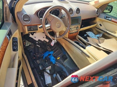 Zdjęcie 8 z 13 samochodu: 2008 MERCEDES-BENZ GL 450 4MATIC VIN:4JGBF71E18A305678 - miniatura