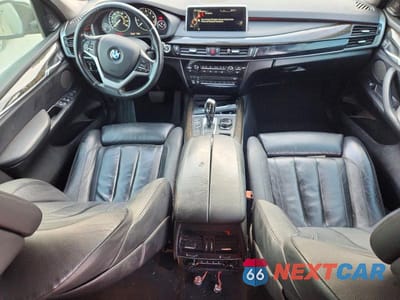 Zdjęcie 8 z 14 samochodu: 2014 BMW X5 SDRIVE35I VIN:5UXKR2C51E0H32650 - miniatura
