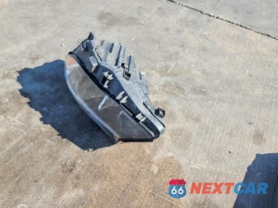 Zdjęcie 13 z 14 samochodu: 2017 MERCEDES-BENZ GLA 250 VIN:WDCTG4EB2HJ331897 - miniatura