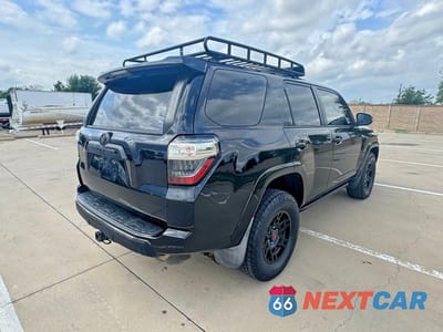 Czwarte zdjęcie samochodu z boku: 2015 TOYOTA 4RUNNER TRAIL VIN:JTEBU5JR5F5239509 - miniatura